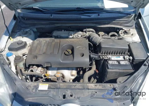 2009 Hyundai Accent Gs из США, поврежденный, VIN KMHCM36C59U119359